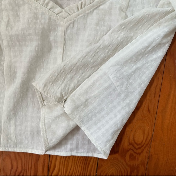 Puff Sleeve Top NWT - Picture 3 of 4